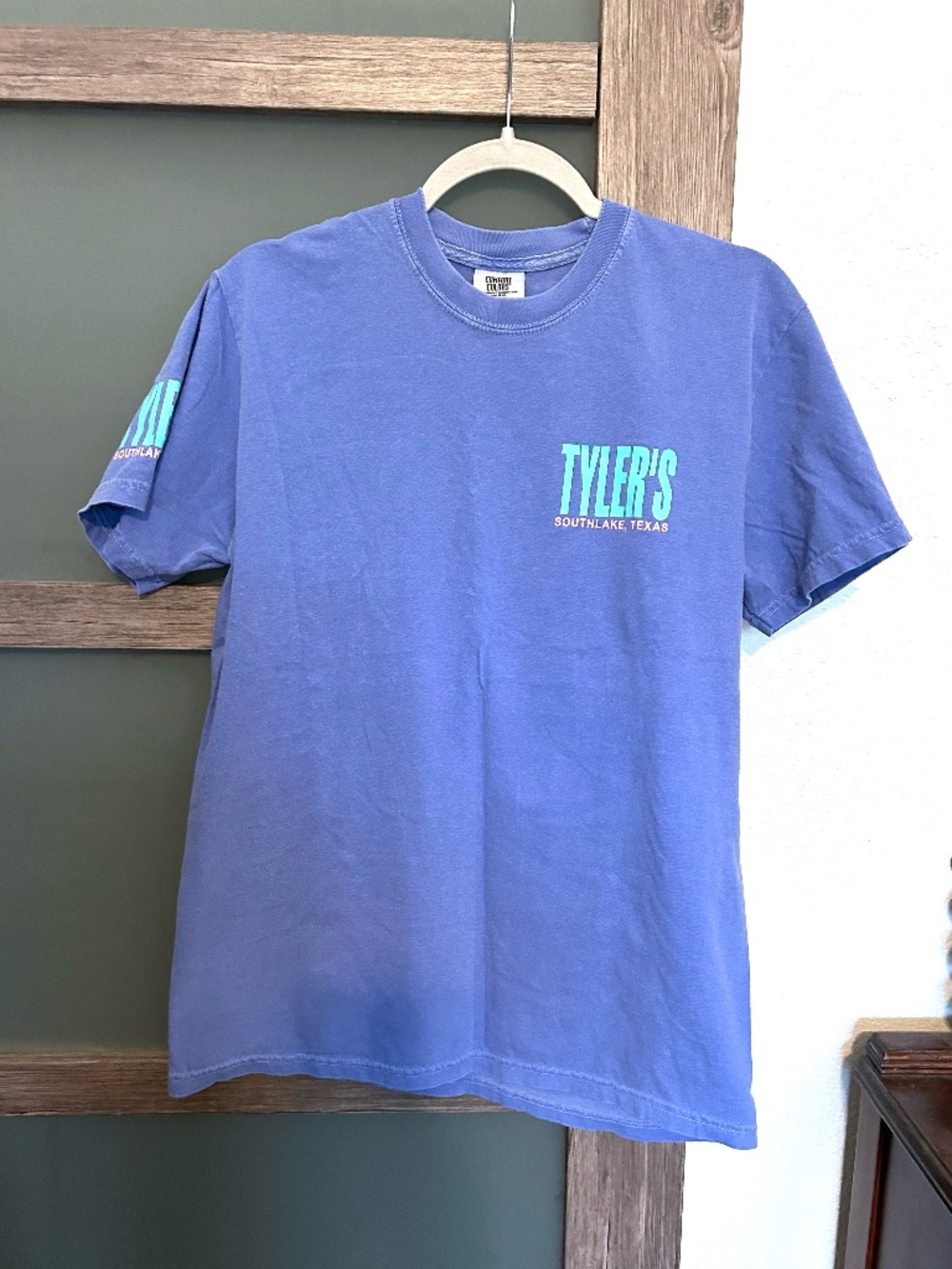 TYLER'S | Blue/Bright Mint Short Sleeve Comfort Color Tee- Size M